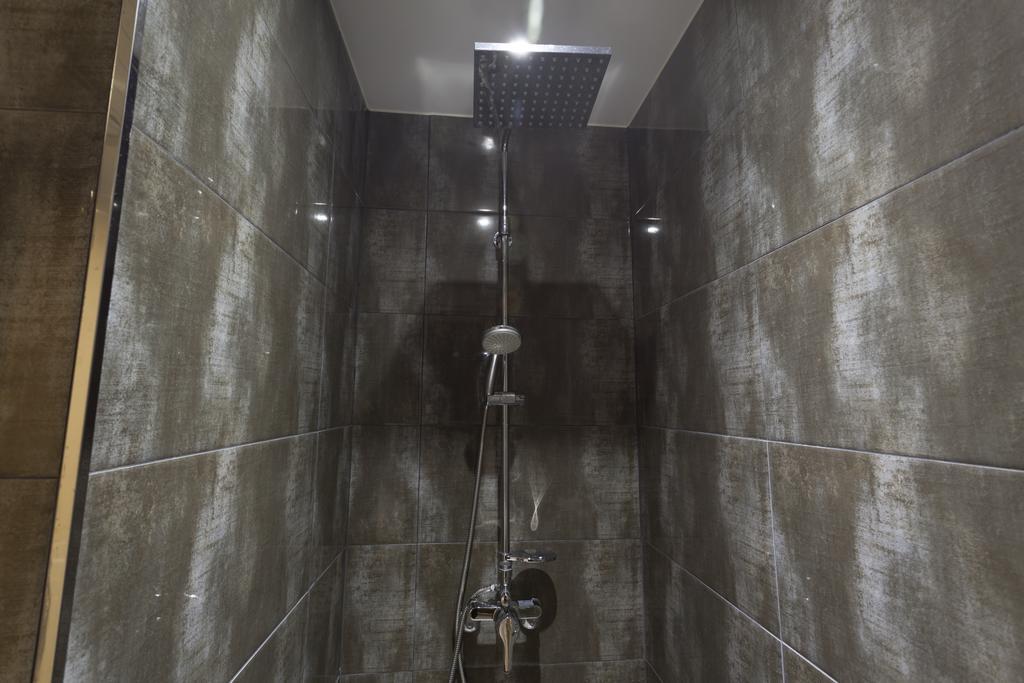 J-Top Hotel Siheung الغرفة الصورة