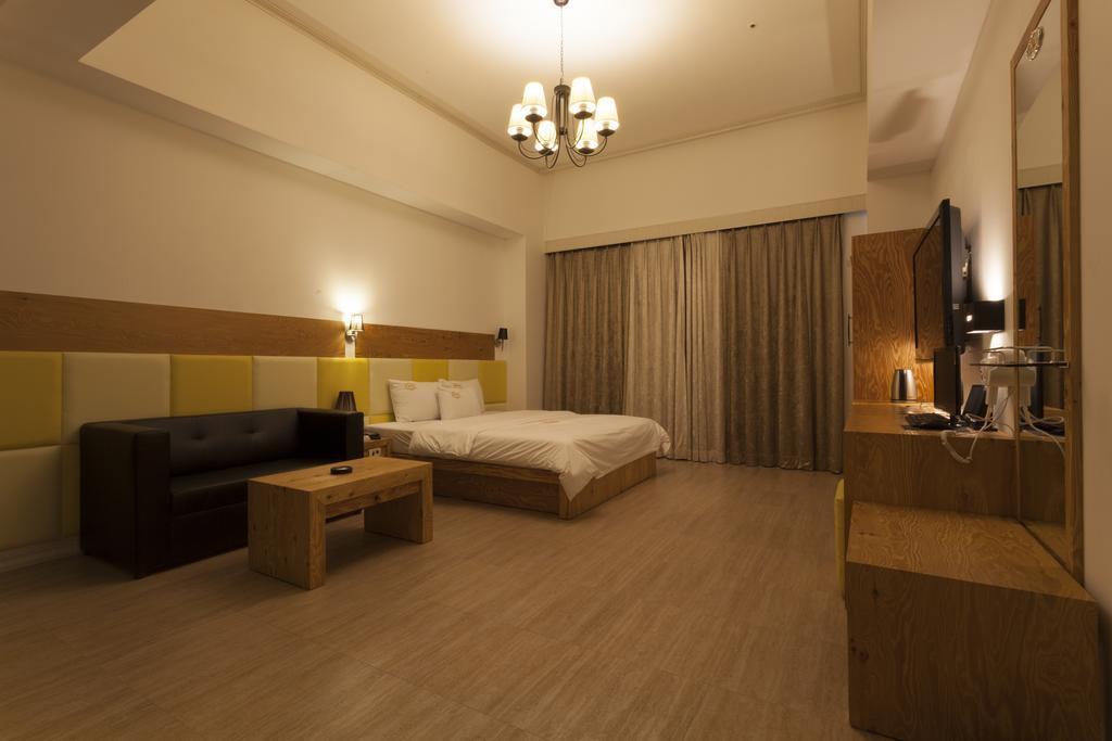J-Top Hotel Siheung الغرفة الصورة